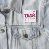 Badge Carré 5 Cm Équipe Twirl Baton (En situation)