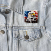 Badge Carré 5 Cm Esprit d'indépendance (En situation)