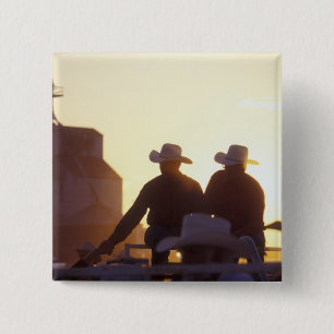 Badge Carré 5 Cm États-Unis, Wyoming, Pine Bluffs. Deux hommes seco