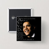 BADGE CARRÉ 5 CM FÉLICITATIONS AMÉRIQUE (Devant & derrière)