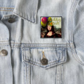 Badge Carré 5 Cm Fille d'anniversaire Mona Lisa (En situation)