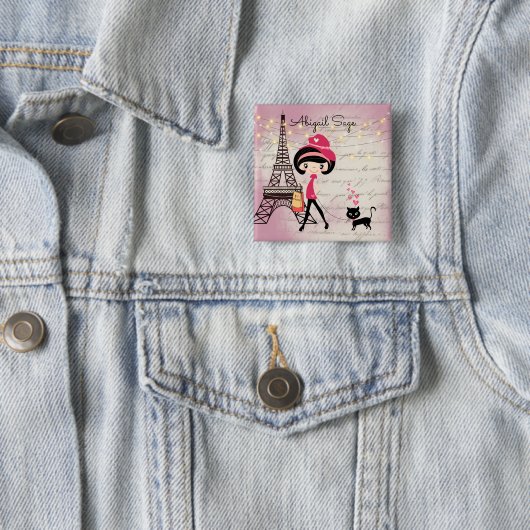 Badge Carré 5 Cm Fille et chat personnalisés à Paris Tour Eiffel (En situation)