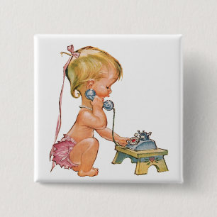 Badge Carré 5 Cm Fille mignonne parlant au téléphone