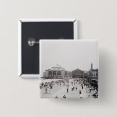 Badge Carré 5 Cm Foules (Devant & derrière)