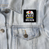 Badge Carré 5 Cm Free Mom Hugs LGBT Pride Mama Bear (En situation)