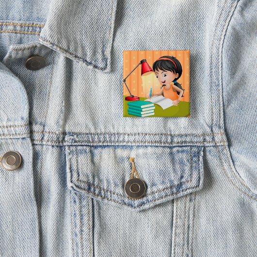 Badge Carré 5 Cm Girl Studying at Desk Doing Homework