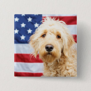 Badge Carré 5 Cm Goldendoodle avec drapeau américain