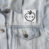 Badge Carré 5 Cm goupille de logo de pomme (En situation)