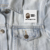 Badge Carré 5 Cm Henry David Thoreau simplifient simplifient la (En situation)