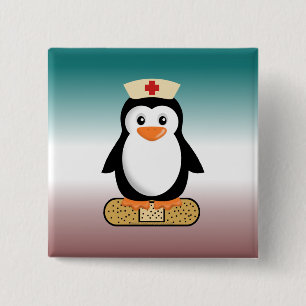 Badge Carré 5 Cm Infirmière Penguin (avec bandaid)