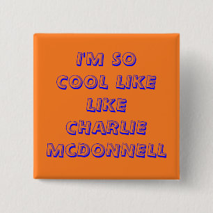 Badge Carré 5 Cm Insigne de fan de Charlieissocoollike