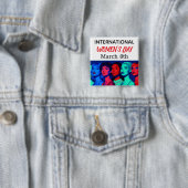 Badge Carré 5 Cm International Women's Day | Pop Art  (En situation)
