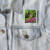 BADGE CARRÉ 5 CM IRISES EN TOSCANE (En situation)