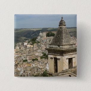 Badge Carré 5 Cm ITALIE, Sicile, RAGUSA IBLA : Vue de la ville et S