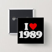 BADGE CARRÉ 5 CM J'AIME 1989 (Devant & derrière)