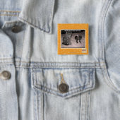 Badge Carré 5 Cm Je fixe le chiot (En situation)