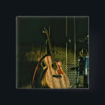 Badge Carré 5 Cm Joueur de basse guitare<br><div class="desc">Cette oeuvre de guitare vintage est adaptée aux joueurs de guitare qui aiment jouer de la guitare. elle peut être offerte en cadeau à un petit ami, une petite amie, ou un papa pour un anniversaire, une fête des pères ou une Saint-Valentin. Le design rétro comprend un guitariste cool vintage...</div>