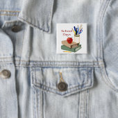 Badge Carré 5 Cm Jours d'école encore vie (En situation)