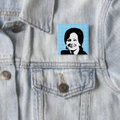 BADGE CARRÉ 5 CM JULIA GILLARD (En situation)