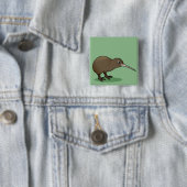Badge Carré 5 Cm Kiwi Brown mignon de Nouvelle Zélande (En situation)