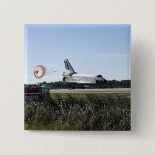 Badge Carré 5 Cm La navette spatiale l'Atlantide déferle son