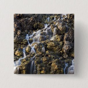 Badge Carré 5 Cm La saumure tombe de la roche volcanique chute de 2