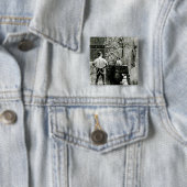 Badge Carré 5 Cm La survie du plus convenable (En situation)