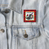 Badge Carré 5 Cm Labrador noir et tartan vert (En situation)