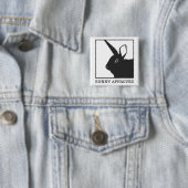 BADGE CARRÉ 5 CM LAPIN APPROUVÉ (En situation)