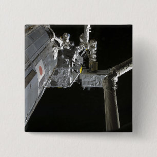 Badge Carré 5 Cm Le bras robotique de l'expérience japonaise Modu