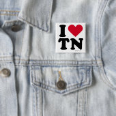 BADGE CARRÉ 5 CM LE TENNESSEE - "J'AIME LE TN" "QUE J'AIME LE (En situation)