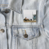 Badge Carré 5 Cm Les vagues sont à l'eau ! (En situation)