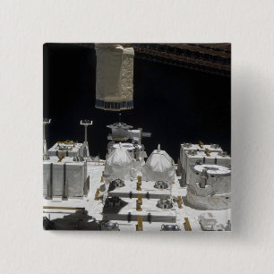 Badge Carré 5 Cm L'installation exposée par module japonais