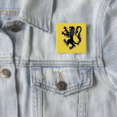 Badge Carré 5 Cm Lion Rampant Sable (En situation)
