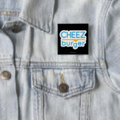 Badge Carré 5 Cm Logo de Cheezburger (couleur) (En situation)