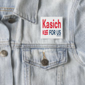 Badge Carré 5 Cm Logo de Kasich pour nous (En situation)