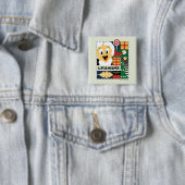 Badge Carré 5 Cm LOONEY TUNES™ TWEETY™ Little Helper (En situation)