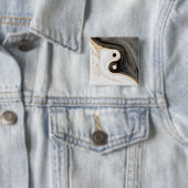 Badge Carré 5 Cm Marbre liquide Yin Yang (En situation)