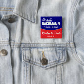 Badge Carré 5 Cm Michelle Bachmann 2012 (En situation)
