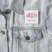 Badge Carré 5 Cm Mignonne petite maman rose à être, Baby shower d'o (En situation)