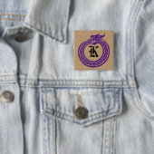 Badge Carré 5 Cm Monogramme personnalisé Style Celtique Ouroboros (En situation)