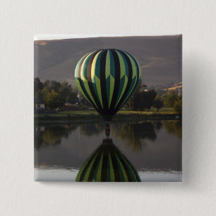 Badge Carré 5 Cm Montgolfière au-dessus de la rivière Yakima