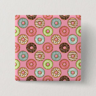 Badge Carré 5 Cm Motif Coloré de Beignets Friandises Douces et Mign