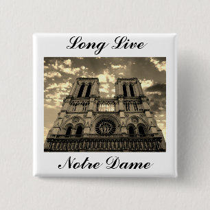 Badge Carré 5 Cm Notre Dame Paris La Cathédrale de France Vive