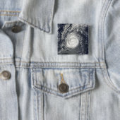 Badge Carré 5 Cm Ouragan Julia (En situation)