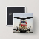 Badge Carré 5 Cm Palette contenant de l'aide humanitaire (Devant & derrière)