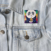 Badge Carré 5 Cm Panda mangeant de la pizza (En situation)