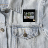 Badge Carré 5 Cm Perception de Fuxing Ur (En situation)