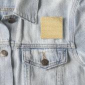 Badge Carré 5 Cm Pierre dorée matée (En situation)