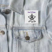 Badge Carré 5 Cm Pin Halloween (En situation)